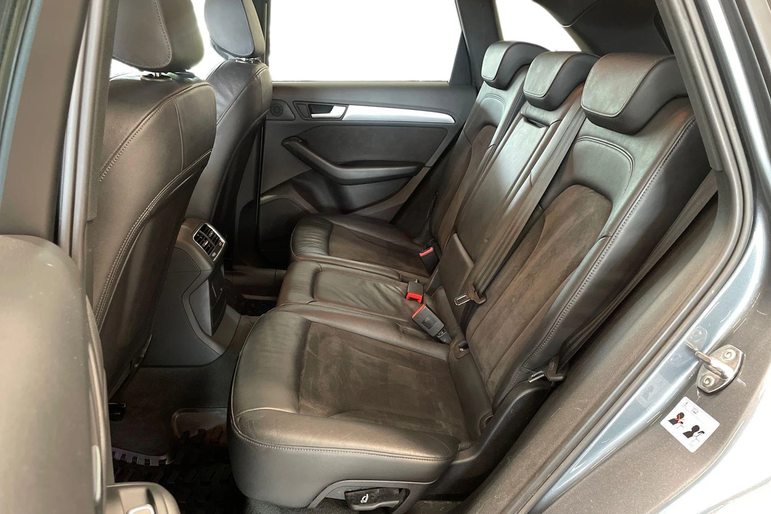 harmaa Audi Q5 2014 kuva 8.