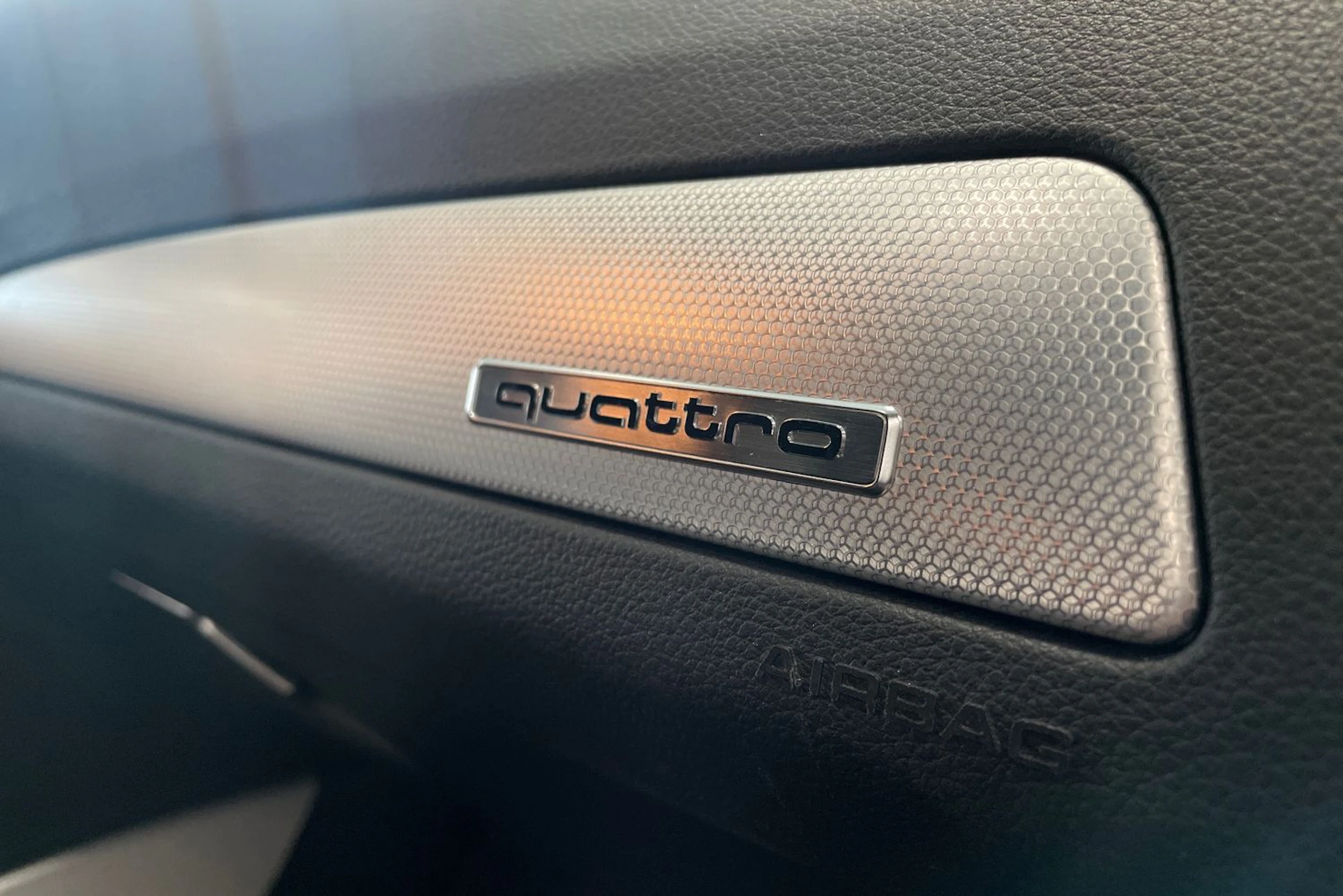 harmaa Audi Q5 2014 kuva 30.
