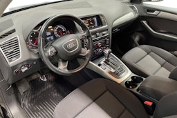 Musta Audi Q5 2014 kuva 7.