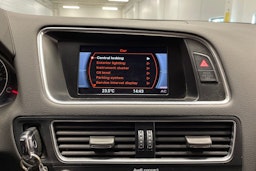 Musta Audi Q5 2014 kuva 17.