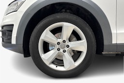 valkoinen Audi Q5 2015 kuva 11.