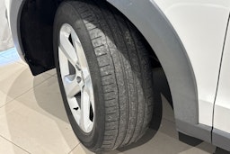 valkoinen Audi Q5 2015 kuva 13.