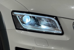 valkoinen Audi Q5 2015 kuva 15.