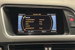 valkoinen Audi Q5 2015 kuva 22.