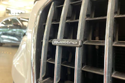 valkoinen Audi Q5 2015 kuva 28.
