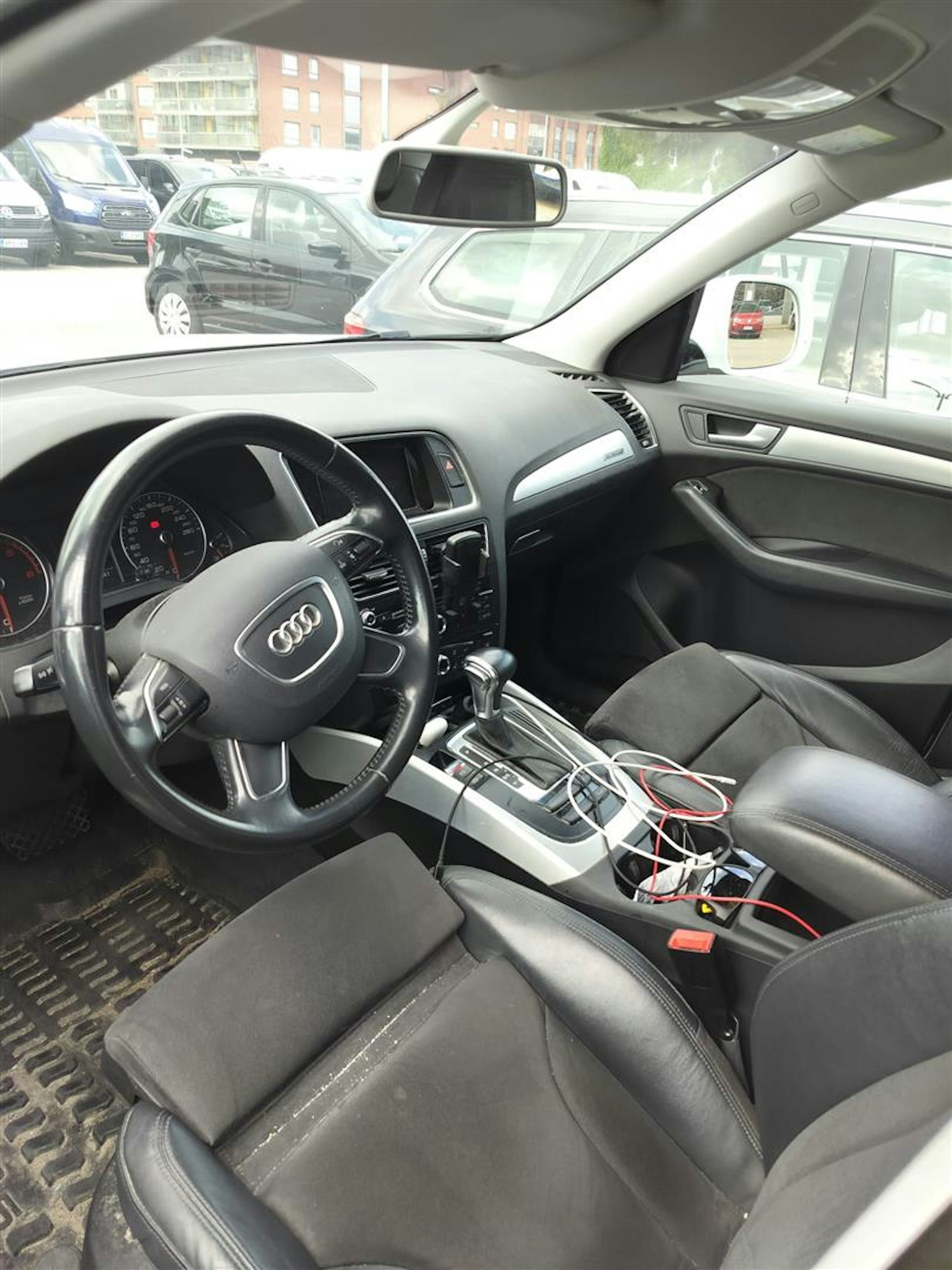 valkoinen Audi Q5 2015 kuva 3.