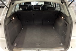 valkoinen Audi Q5 2015 kuva 15.