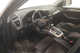 sininen Audi Q5 2015 kuva 3.