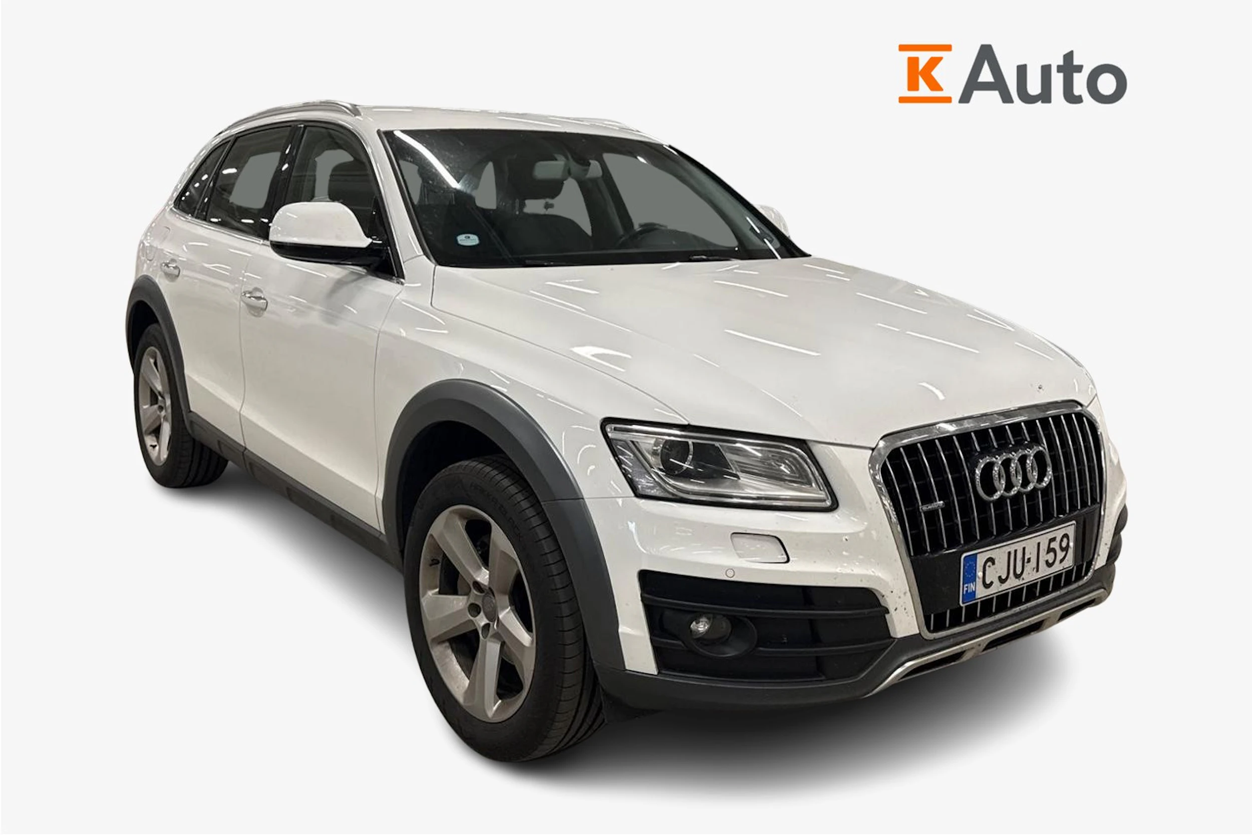 valkoinen Audi Q5 2015 kuva 1.