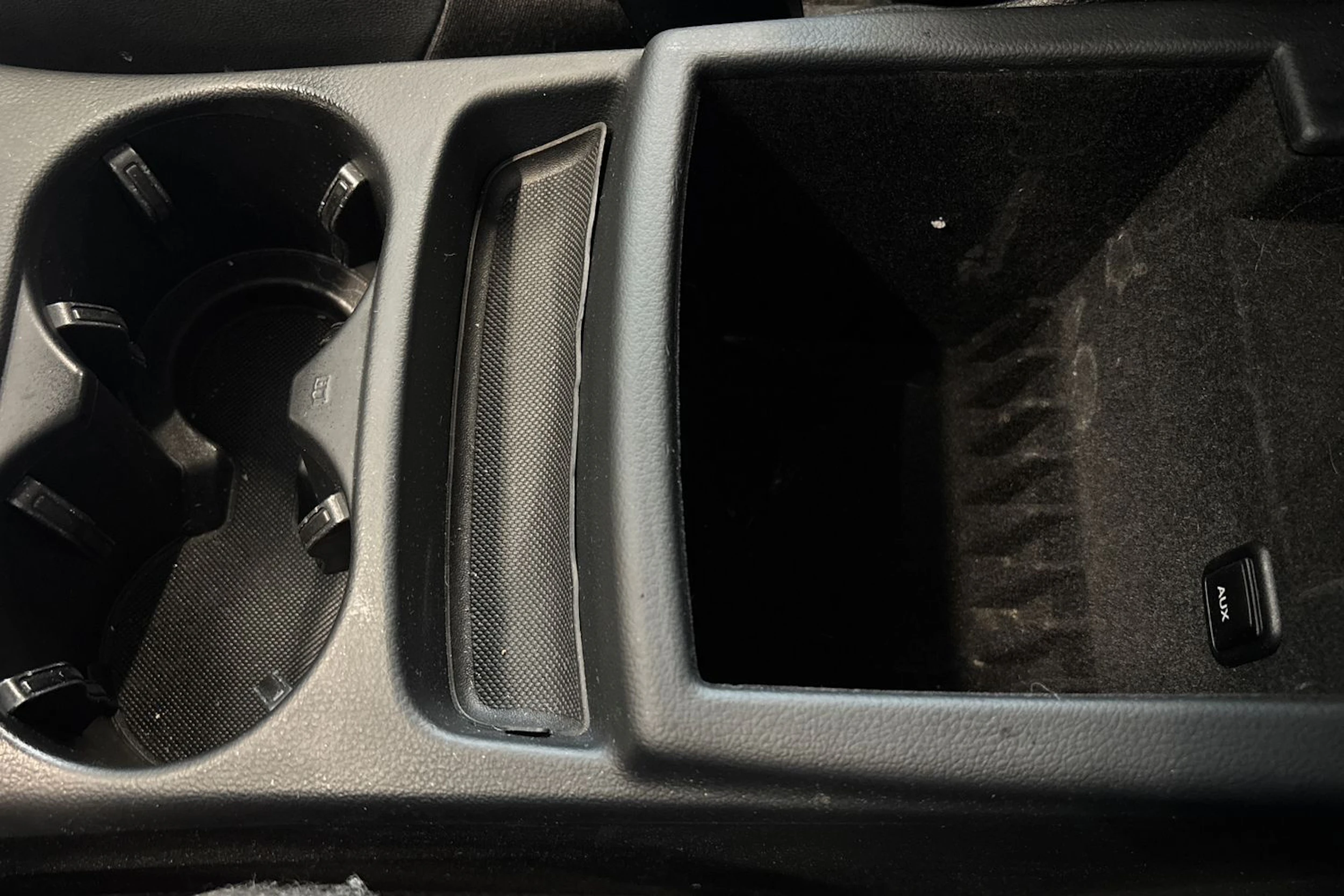 valkoinen Audi Q5 2015 kuva 27.