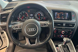 valkoinen Audi Q5 2015 kuva 29.