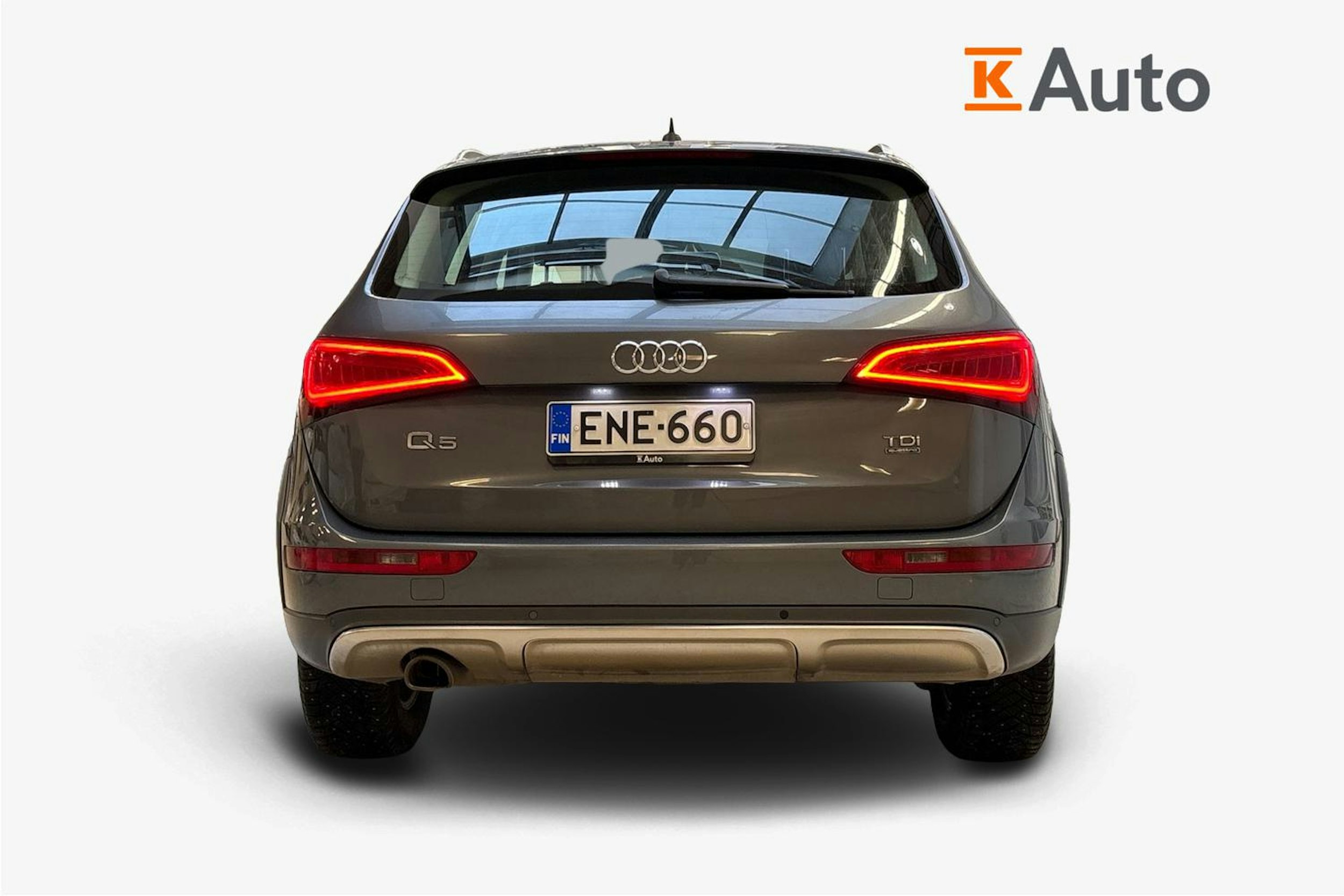 harmaa Audi Q5 2015 kuva 3.