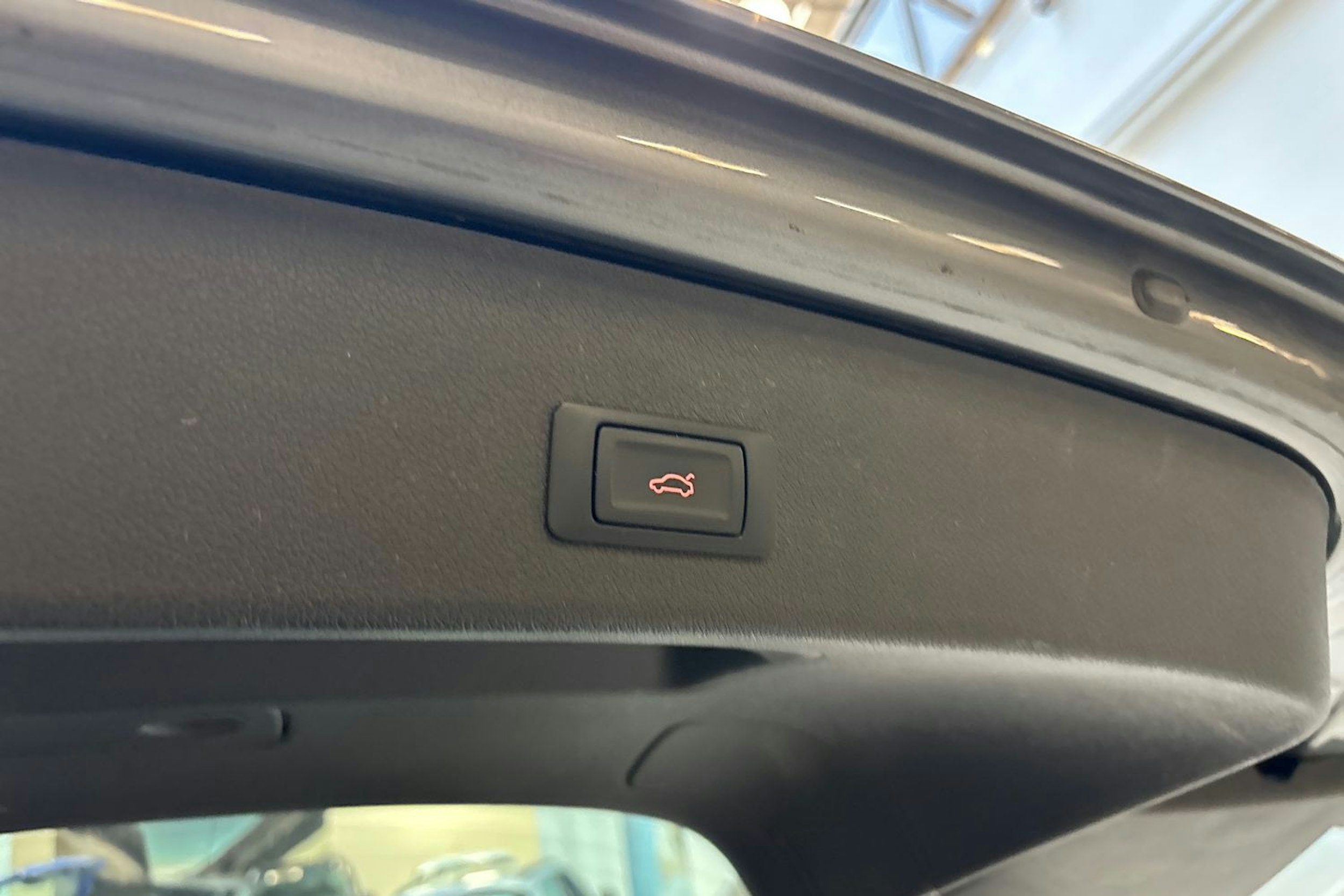 harmaa Audi Q5 2015 kuva 12.