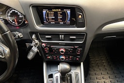 harmaa Audi Q5 2015 kuva 18.