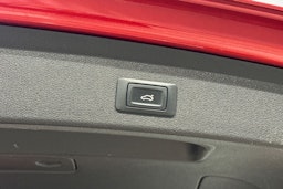 punainen Audi Q5 2015 kuva 15.