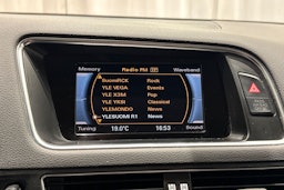 punainen Audi Q5 2015 kuva 21.