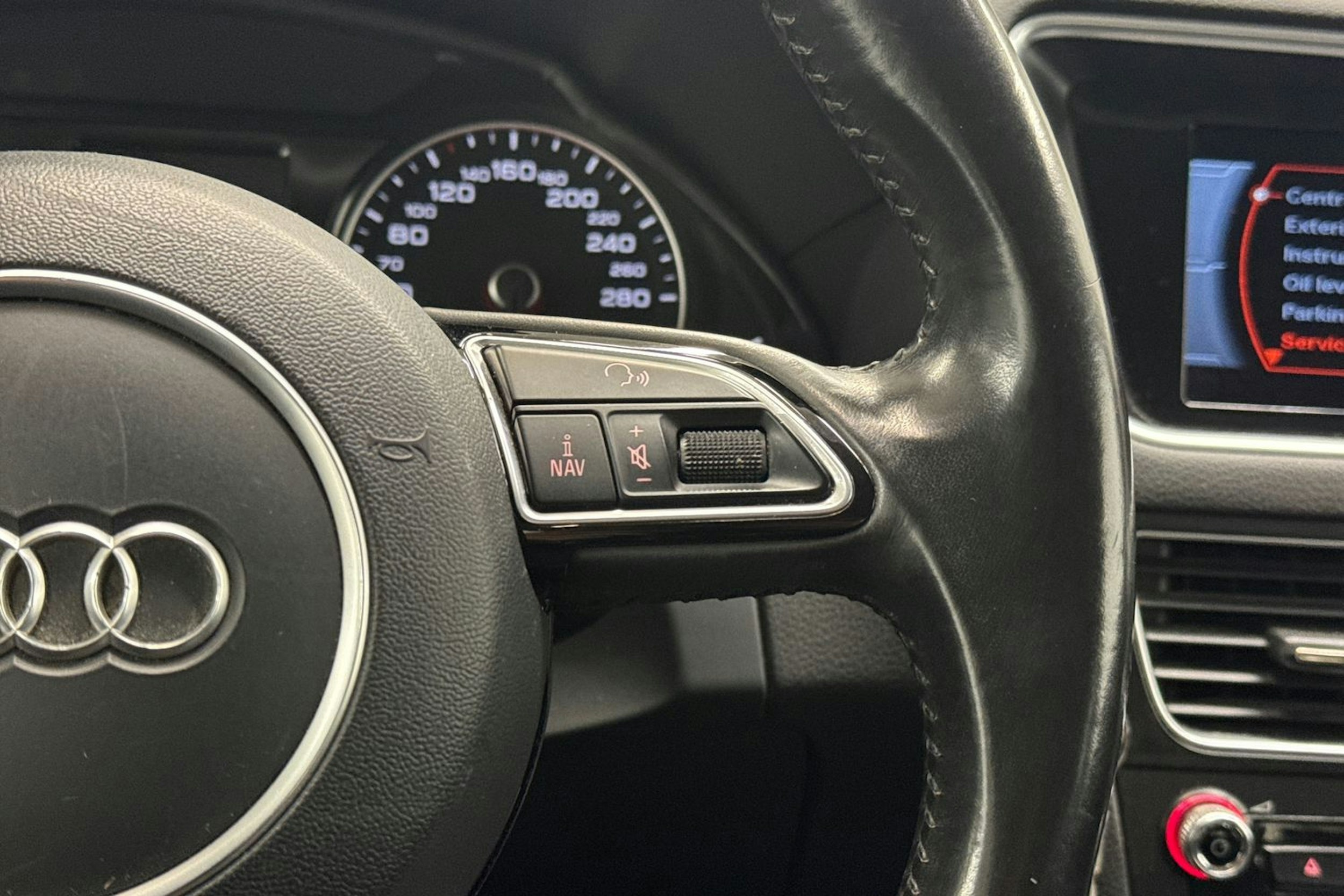 hopea Audi Q5 2016 kuva 16.