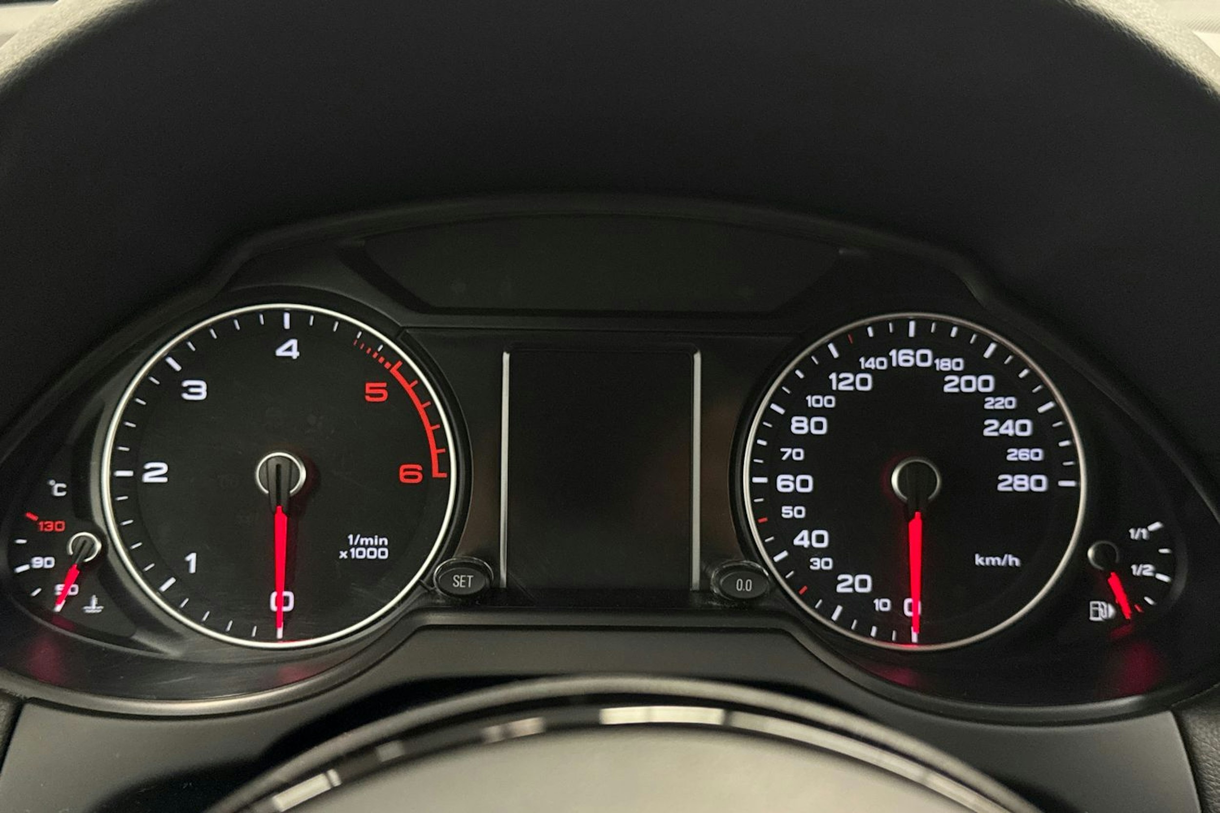 hopea Audi Q5 2016 kuva 18.