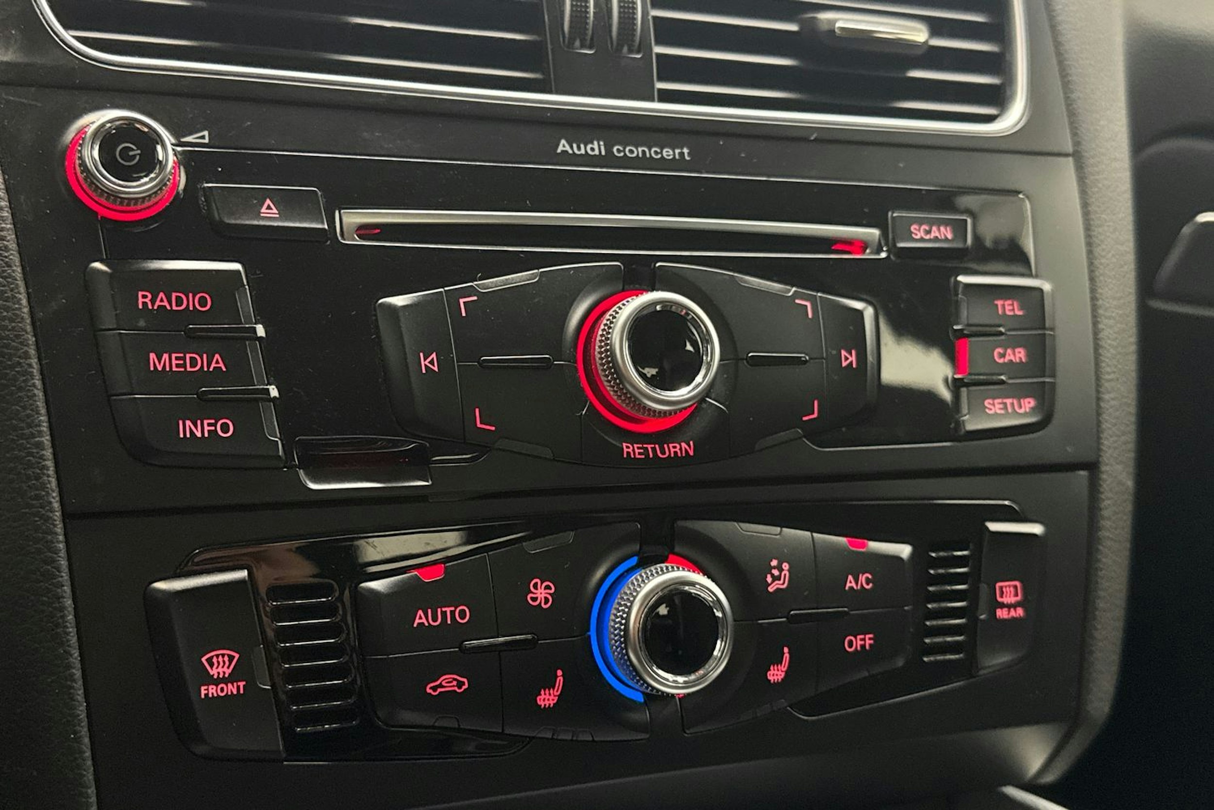 hopea Audi Q5 2016 kuva 22.