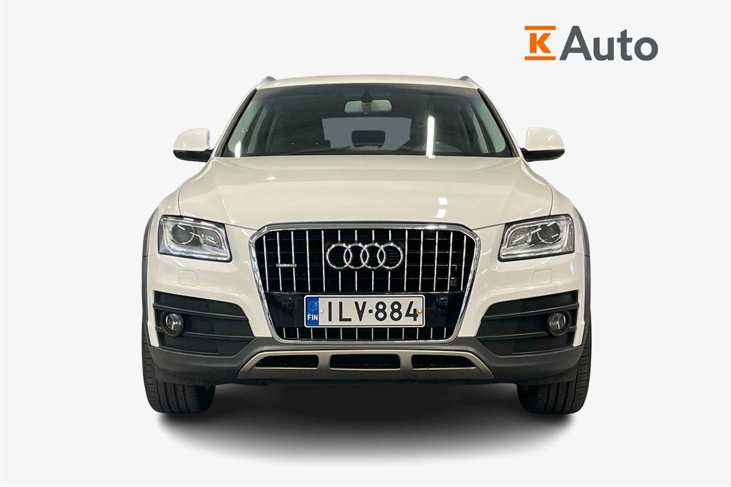 Valkoinen Audi Q5 2015 kuva 5.