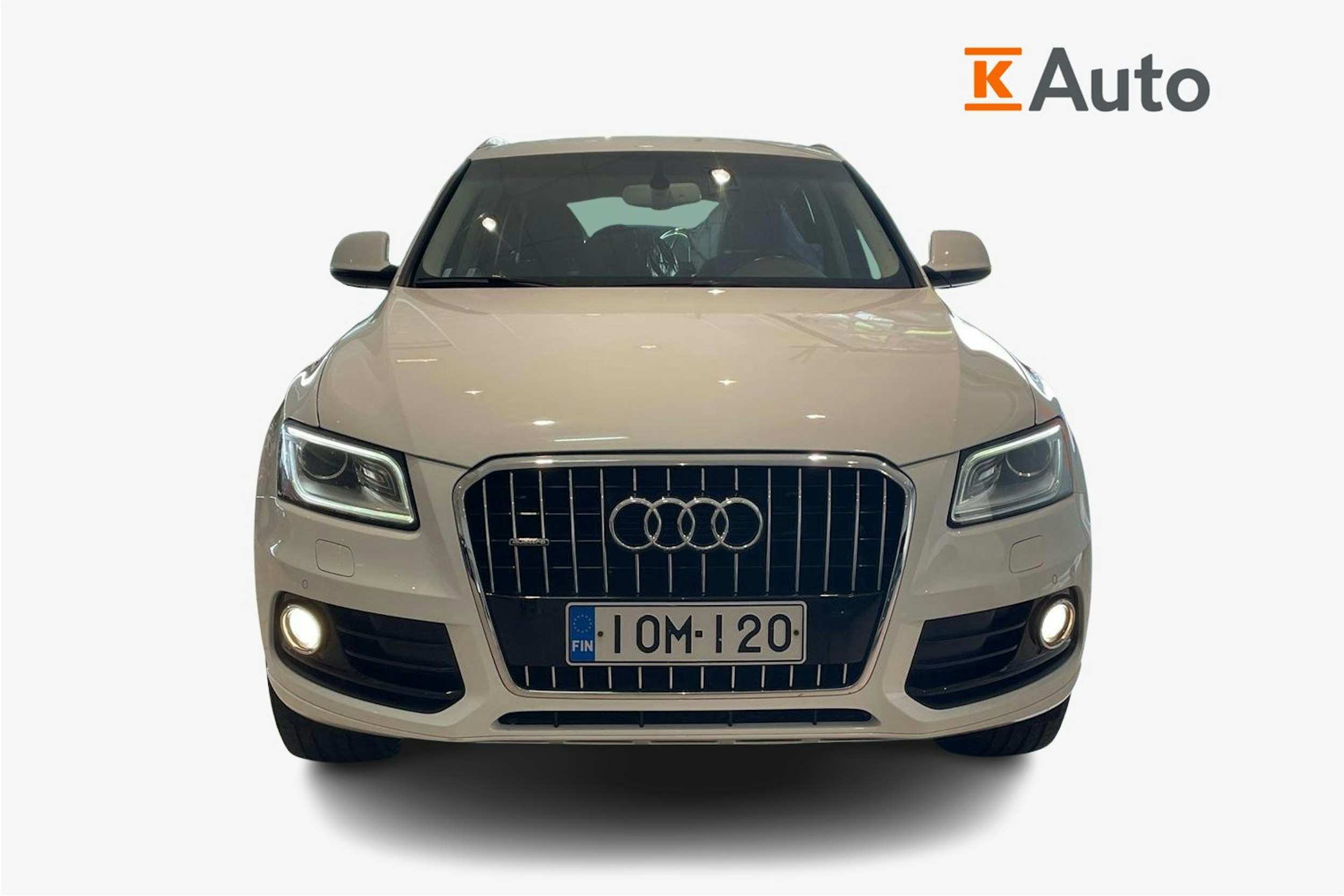Valkoinen Audi Q5 2015 kuva 5.