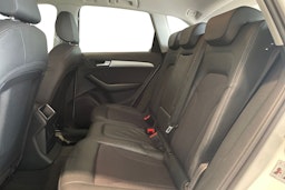 Valkoinen Audi Q5 2015 kuva 10.