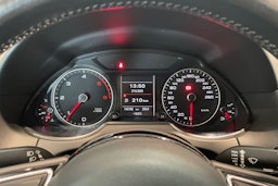 Valkoinen Audi Q5 2015 kuva 25.
