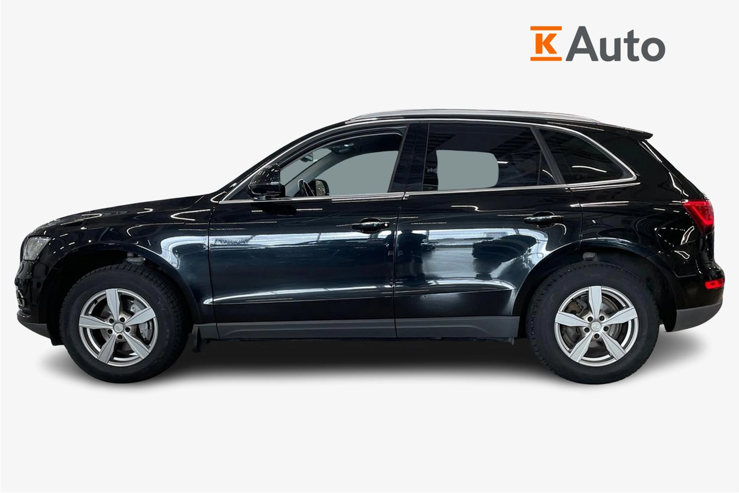 musta Audi Q5 2016 kuva 5.