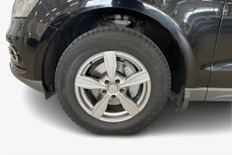 musta Audi Q5 2016 kuva 9.