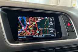 musta Audi Q5 2016 kuva 19.