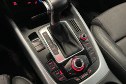 musta Audi Q5 2016 kuva 25.