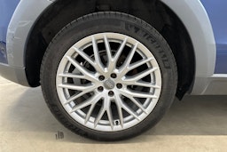 sininen Audi Q5 2015 kuva 23.