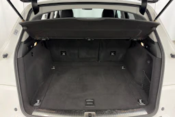 valkoinen Audi Q5 2015 kuva 11.