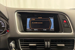 valkoinen Audi Q5 2015 kuva 18.