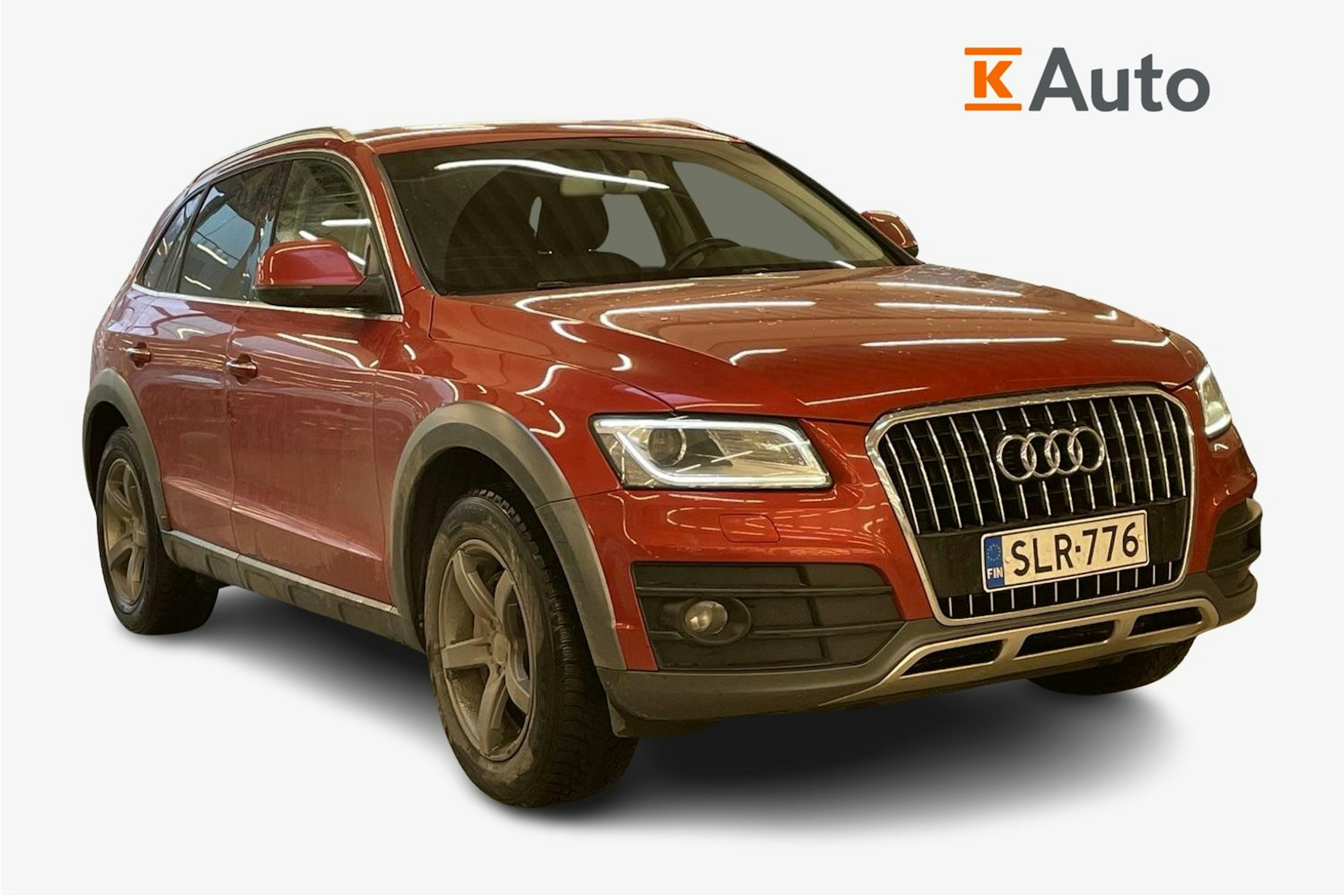 Punainen Audi Q5 2015 kuva 1.