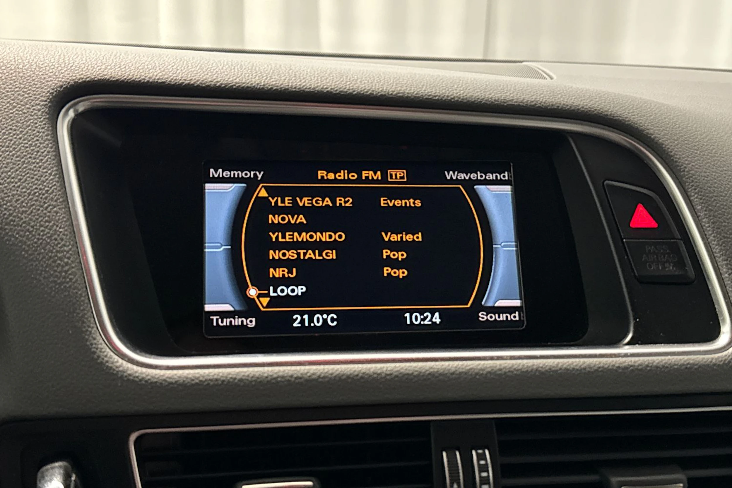 musta Audi Q5 2015 kuva 47.