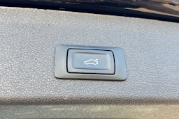 Musta Audi Q5 2015 kuva 5.