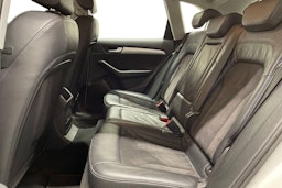 Valkoinen Audi Q5 2015 kuva 8.