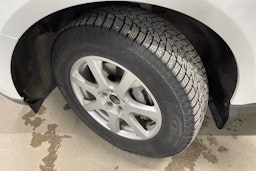 Valkoinen Audi Q5 2015 kuva 10.