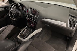 Valkoinen Audi Q5 2015 kuva 23.
