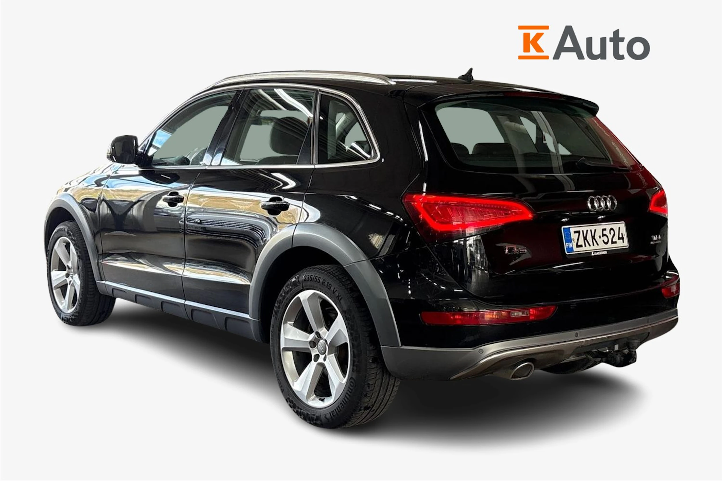 musta Audi Q5 2015 kuva 3.