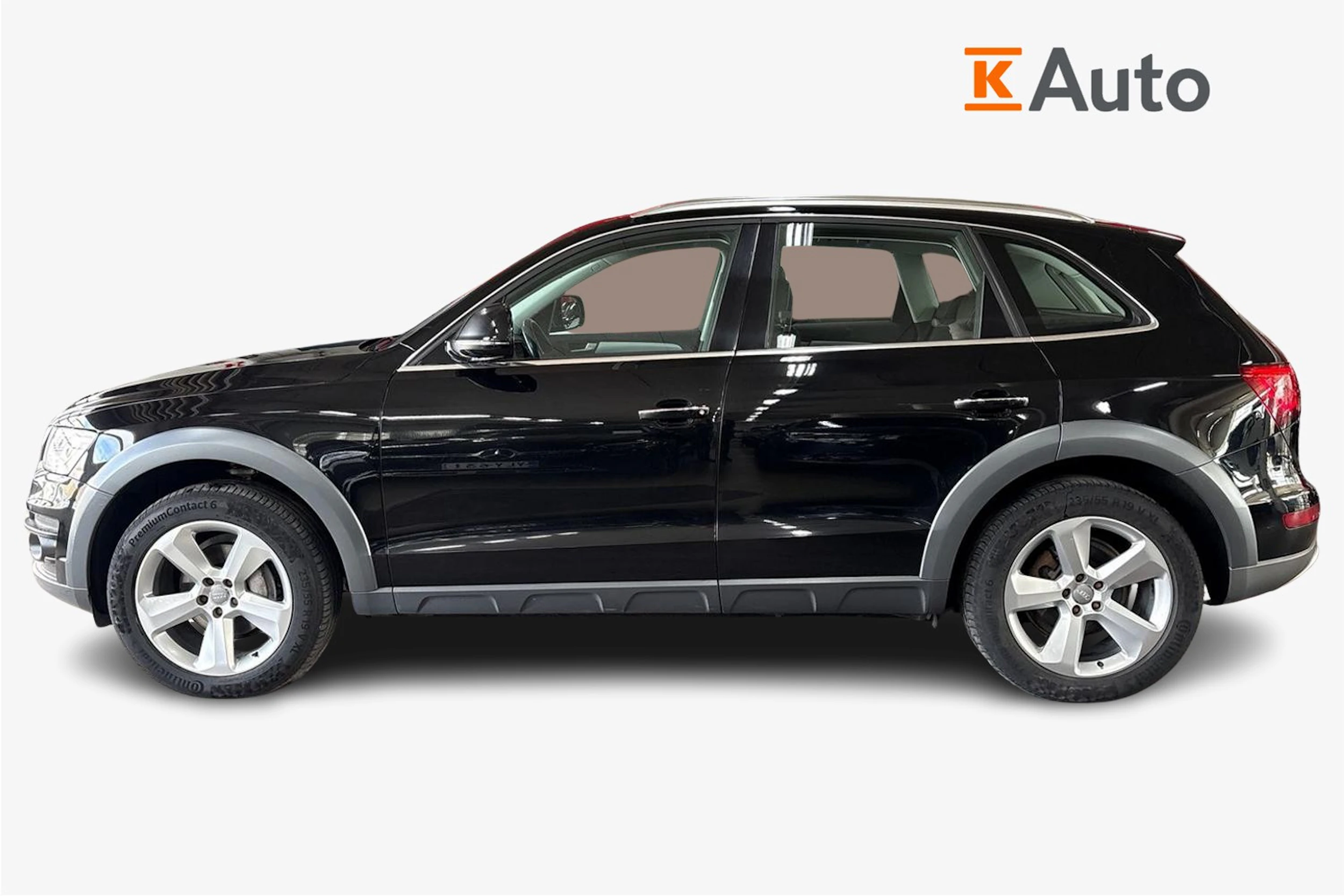 musta Audi Q5 2015 kuva 7.