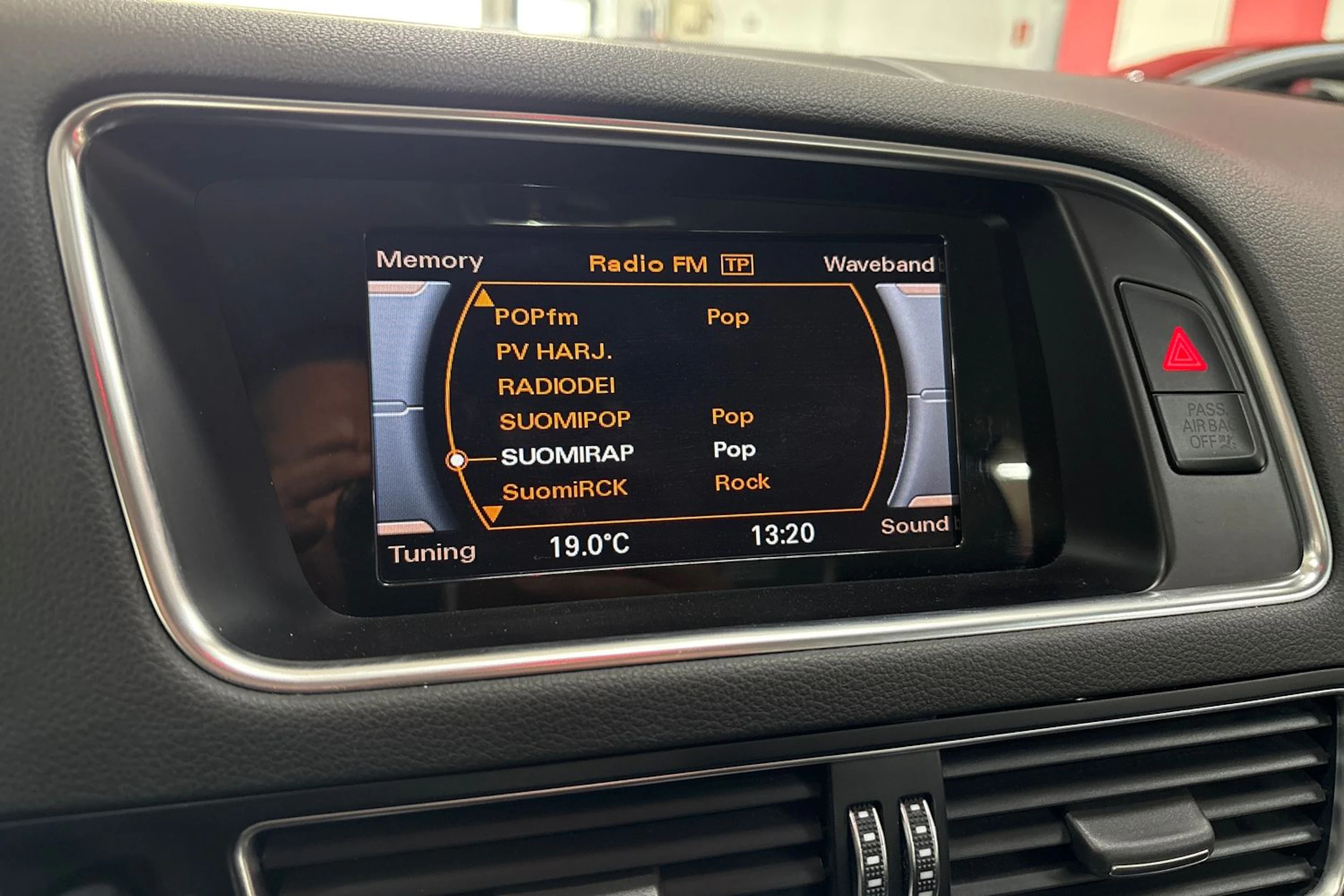 musta Audi Q5 2015 kuva 19.