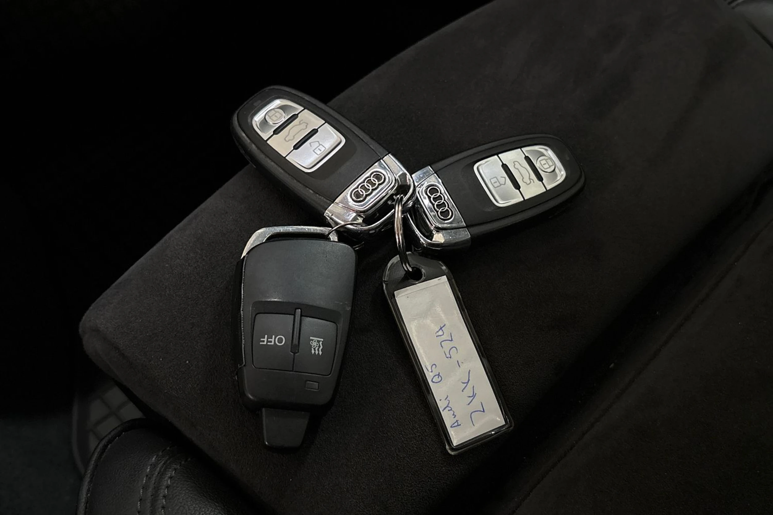 musta Audi Q5 2015 kuva 32.