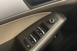 ruskea (beige) Audi Q5 2016 kuva 15.