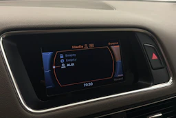 ruskea (beige) Audi Q5 2016 kuva 22.