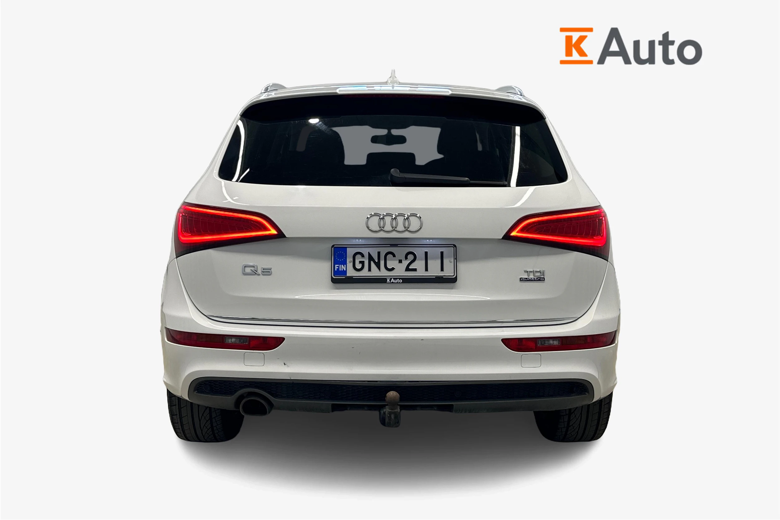 valkoinen Audi Q5 2016 kuva 4.