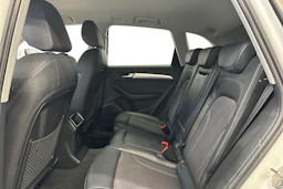 valkoinen Audi Q5 2016 kuva 11.