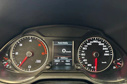 valkoinen Audi Q5 2016 kuva 19.