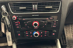 valkoinen Audi Q5 2016 kuva 20.